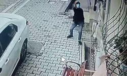 Boşanmak isteyen kadının evine kezzaplı saldırı!