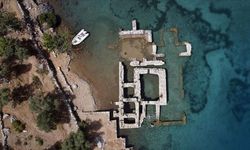 Kleopatra Koyu İzmir'in neresinde? Çeşme'nin saklı cenneti nasıl bulunur?