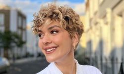 Bergüzar Korel sezonu açtı: "Denize düştüm"