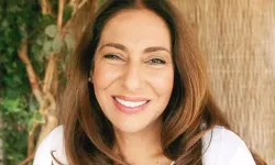 Melek Baykal'dan Özgür Özel'e destek: “Bu aydınlık yüzü hiçbir zorbalık durduramaz”