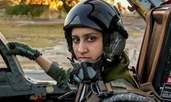 Pakistanlı kadın pilot Ayesha, Hindistan'a ait 2 savaş uçağını düşürdü!