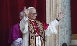 Papa 14. Leo'dan dünyaya ilk barış çağrısı