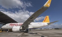 Pegasus uçağında yolcular birbirine girdi: Pilot, polis çağırdı!