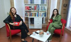 “İki farklı Simay yok, kamera karşısında da gerçeğim”