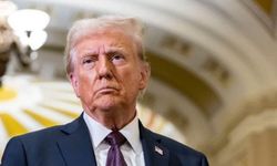 Trump'ın aldığı yeni karar, komşu ülkeyi sokaklara döktü!