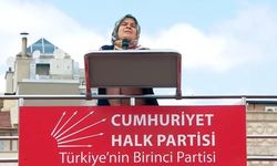 CHP mitinginde çiftçi isyan etti: Mazot yok, traktör damda yatıyor!
