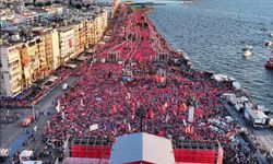 Siyaset tartıştı, yapay zeka hesapladı: CHP mitingine kaç kişi katıldı?