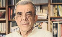 Usta yönetmen Ali Özgentürk son yolculuğuna uğurlandı!