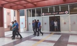 İzmir’in Kuzeyinde şafak baskını: Bergama’da 4 tutuklama!