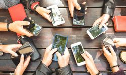 7-15 bin lira aralığında en çok tercih edilen cep telefonları belli oldu