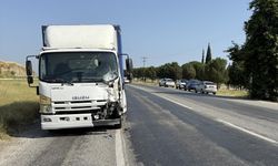 İzmir Tire’de feci kaza: Kamyonet iki motosiklete çarptı, 1 ölü 1 yaralı