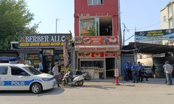 Adana'da vahşi cinayet: Oğlunun bıçaklı saldırısına uğrayan kadın hayatını kaybetti