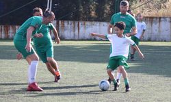 İzmir Bostanlıspor’da Babalar Günü coşkusu sahaya taşındı