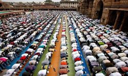 Bayram namazına geç kalanlar ne yapmalı? Kaçırılan rekatlar nasıl tamamlanır?