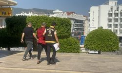 Bikinili turist görüntülerini paylaşan sosyal medya fenomeni tutuklandı