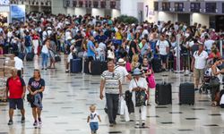 Hürmüz Boğazı endişesi turizmi vurdu: Antalya'dan kritik uyarı!