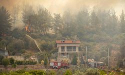 İzmir Büyükşehir, yangına müdahalede tam kadro!