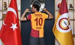 Leroy Sane 3 yıllık sözleşmeye imzayı attı!