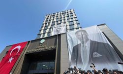 Manisa başkanını uğurladı: Gözyaşları sel oldu