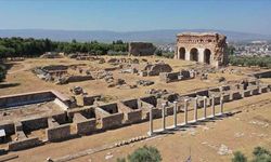 Aydın'a müjde: Tralleis antik kenti kapılarını açıyor!