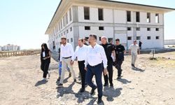 Vali Aksoy’dan yeni AFAD binasına ziyaret