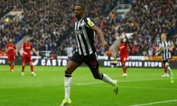 Liverpool'dan Alexander Isak için rekor teklif hazırlığı! Newcastle geri adım atmıyor