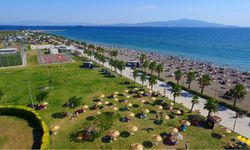 Aliağa'nın gözdesi: 850 metrelik uzunluğu, geniş hizmet ağı, hepsi bu plajda!