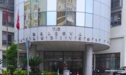 Balçova Belediyesi'nde rüşvet iddiası: El yazısıyla milyonluk paylaşım!