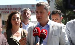 CHP Sözcüsü Yücel'den Aslanoğlu ve Soyer'e ziyaret: "Tek istekleri adil ve tutuksuz yargılanmak!"