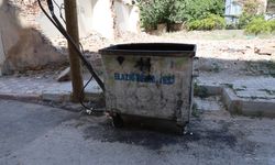 Çöp konteynerinde bebeği görenler şaşkına döndü: Elazığ’da vicdanları sızlatan olay