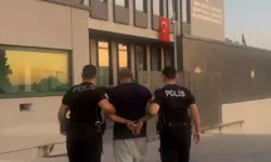 Suç dosyası kabarık! İzmir’de firari adalete teslim edildi