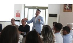 CHP İzmir İl Yönetimi sahada