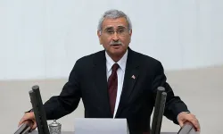 Durmuş Yılmaz’dan Çarpıcı Soru: “Ekonomi Bunun Neresinde?”