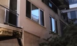 İzmir'de çatıdaki kaynak, lastikçiyi yaktı!