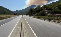 Sakarya'da bir yeni yangın! Yollar boşaltıldı, evler tahliye edildi!