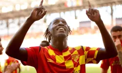 Göztepe formalı fotoğraf olay yarattı: Isaac Solet geri mi dönüyor?