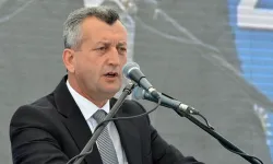 İzmir Menemen'e acı haber! Eski başkan Tahir Şahin hayatını kaybetti
