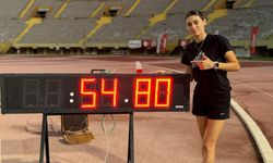 Aysel Önder’den dünya rekoru! Türk sporu adına tarihi başarı