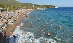 Bodrum’da nüfus patladı: Sahillerde yer kalmadı!