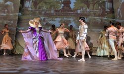 Uluslararası Bodrum Bale Festivali “Kuğu Gölü” ile açıldı