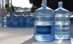 Susuz kalan İzmirliye bir darbe de su bayilerinden!