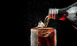 Gazlı içeceklere büyük zam: 2,5 litrelik kola 65 TL oldu