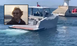 Ünlü iş insanının teknesi denizde ikiye bölündü: Kendisinden haber alınamıyor
