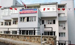 Karşıyaka’da Ecevit’in adını sildiler!