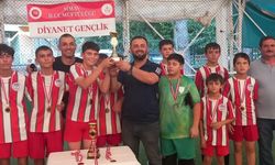 Simav’da 17 takımın katıldığı turnuva tamamlandı