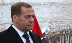 Washington ve Moskova arasında nükleer restleşme! Medvedev’den kritik mesaj