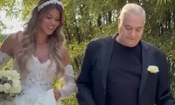 Mehmet Ali Erbil nikahın ertesi sabahı canlı yayında takı topladı!