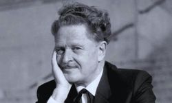 Nazım Hikmet’in çizimi, şiiri ve imzası MİT’in ‘Özel Koleksiyon’unda