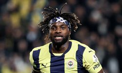 Saint-Maximin imzayı attı!