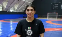 Nesrin Baş, Dünya Güreş Şampiyonası’nda gümüş madalya kazandı!